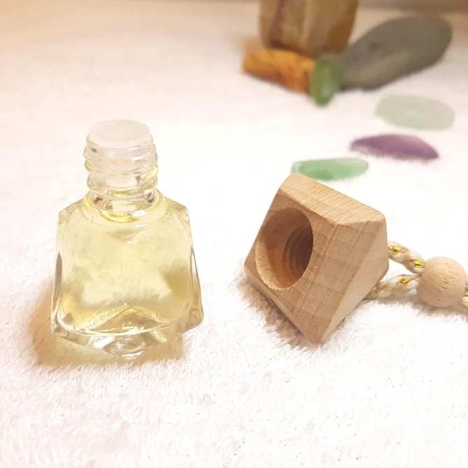 [HCM]Tinh dầu thơm treo xe phòng ngủ Ngân Bình 8ml