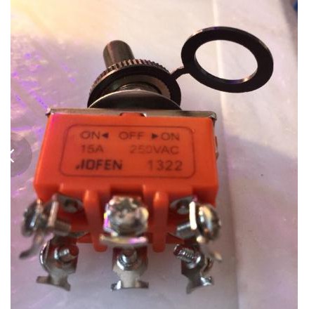 Công tắc gạt và mũ cao su chống nước cho nút gạt