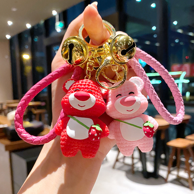 Móc khóa trang trí túi xách balo hình gấu dâu lotso đáng yêu
