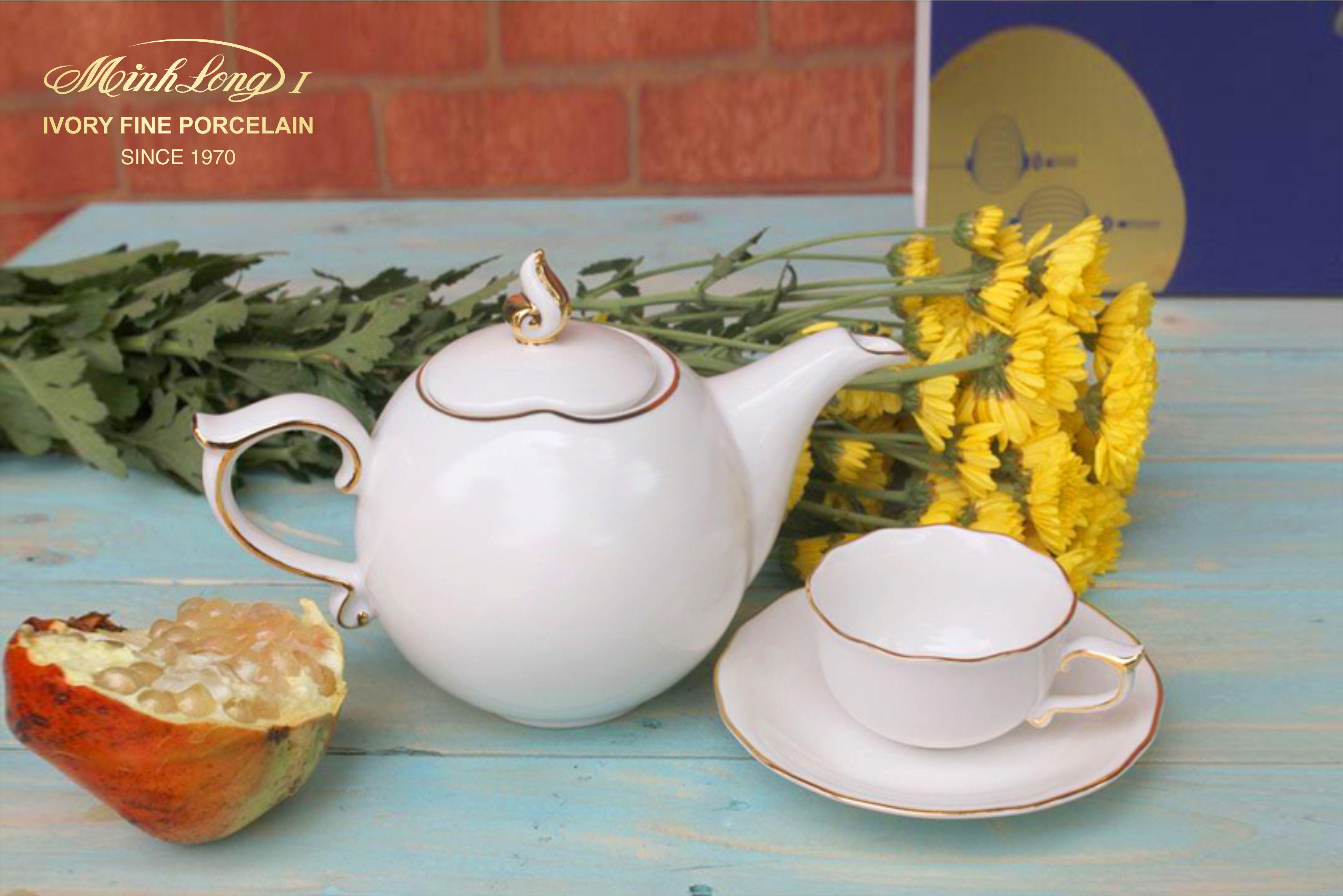 Bộ Ấm Trà Gốm Sứ Cao Cấp Minh Long  0.7 L Mẫu Đơn IFP viền chỉ vàng hàng đẹp, sang trọng đãi khách, quà tặng - 6 tách