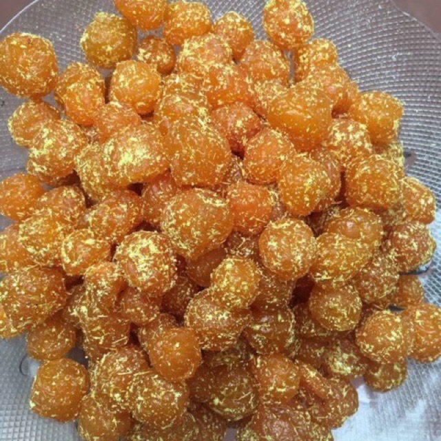 2 lạng ô mai mơ nho tẩm gừng khách ăn thử