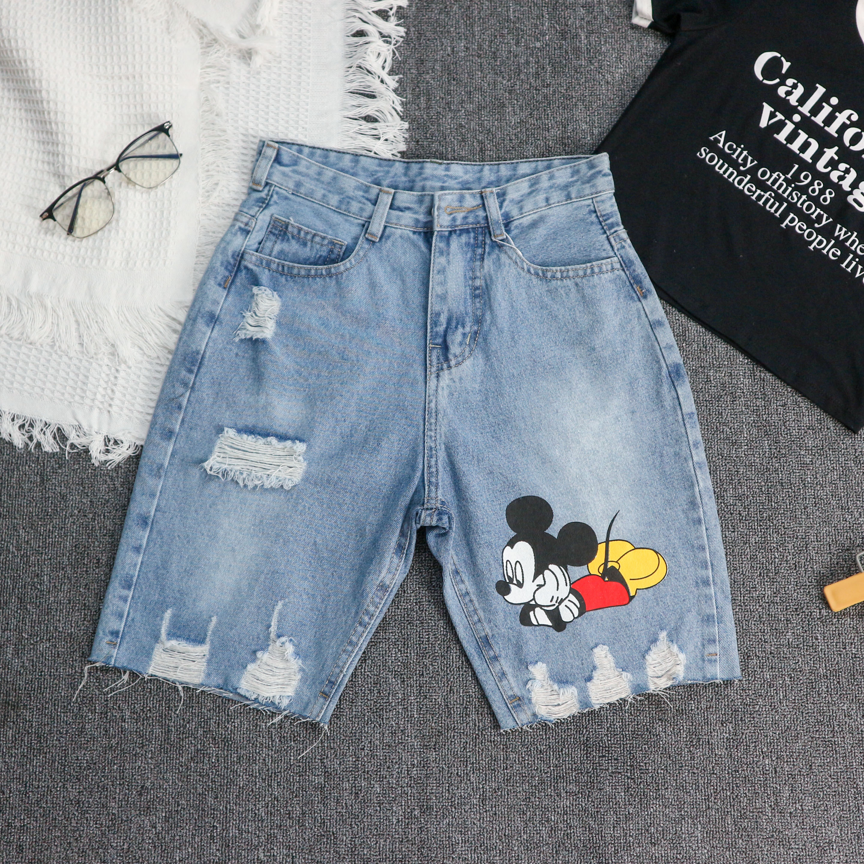 (Video+ảnh thật) Quần jean ngố nữ kiểu rách in hình chuột cá tính William - AT14