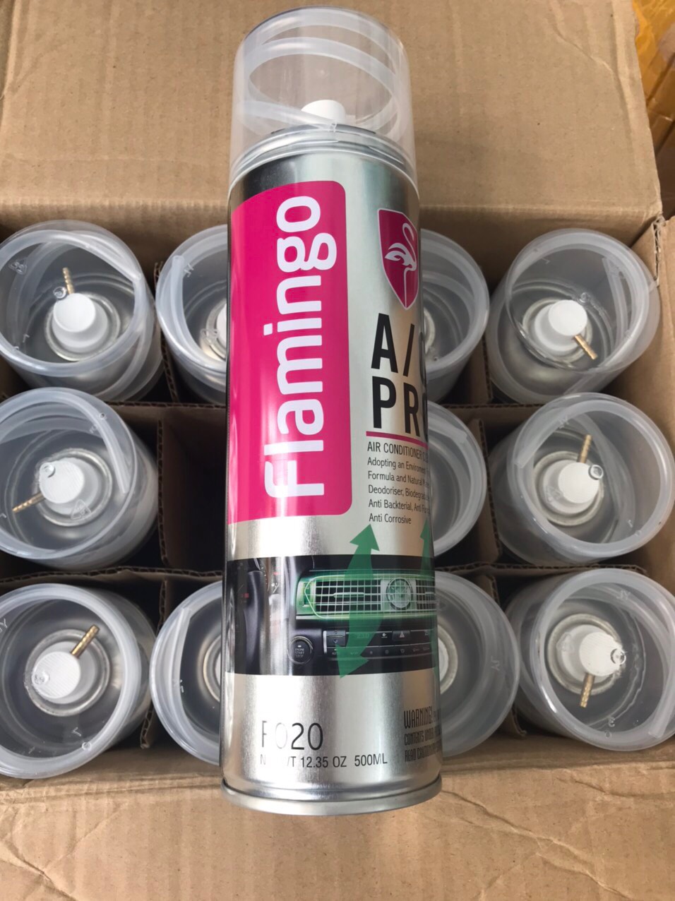 Bình xịt vệ sinh điều hòa ô tô - Dung dịch vệ sinh dàn lạnh FLAMINGO