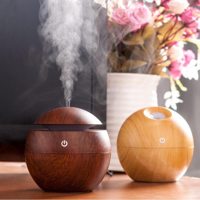 Máy xông tinh dầu mini kèm 1 lọ tinh dầu sả chanh giúp thơm phòng đuỗi muỗi giảm stress hiệu quả