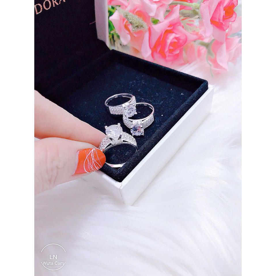Nhẫn 3 hàng đá mẫu mới sáng bóng bạc ta cho nữ