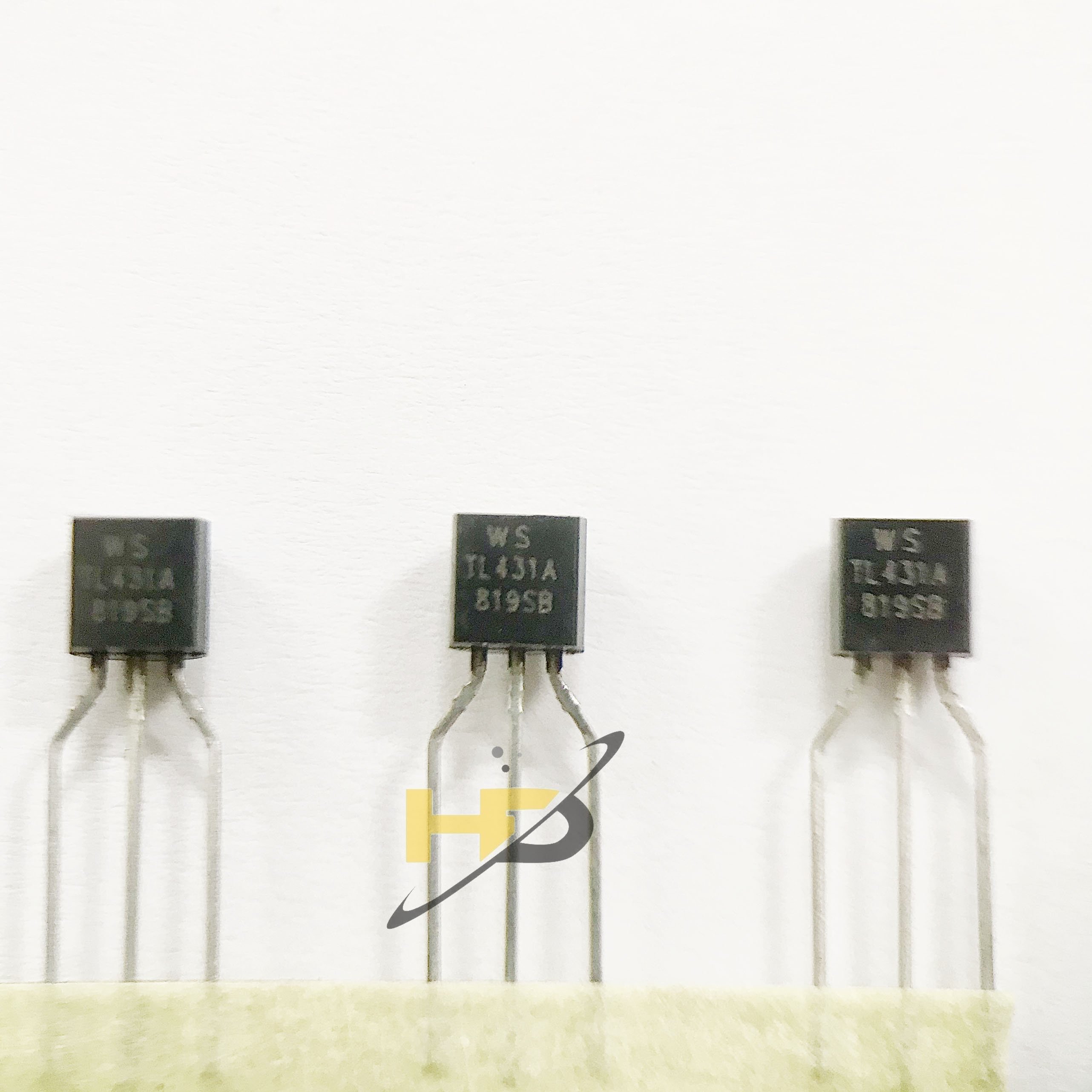 Gói 20 IC Ổn Áp TL431A TO-92 TRANS 2.5V - 36V, Transistor TL431A Đóng Dây