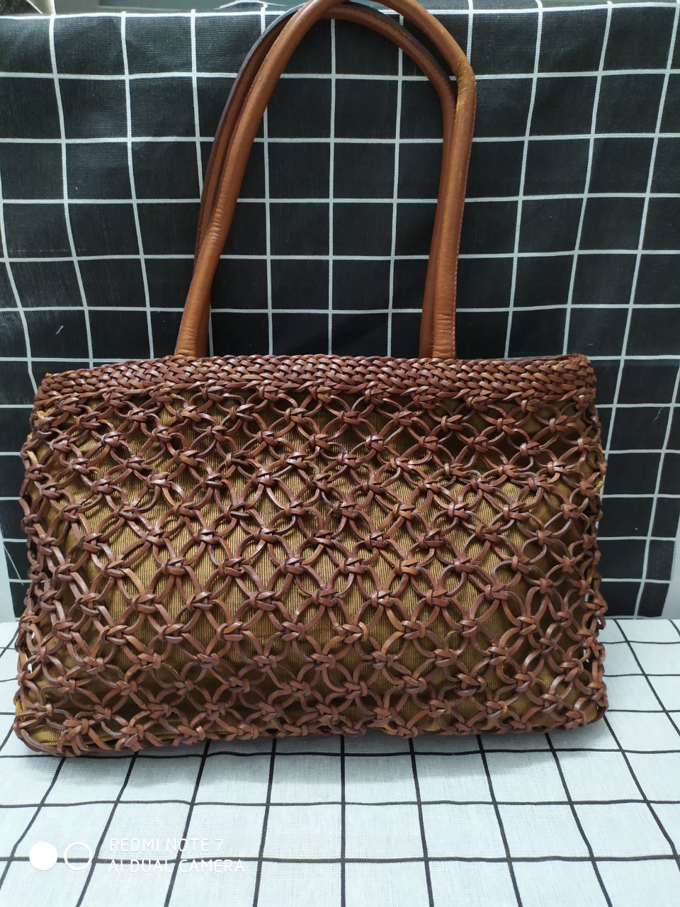 Túi xách nữ hàng  secondhand, hàng si đan lưới