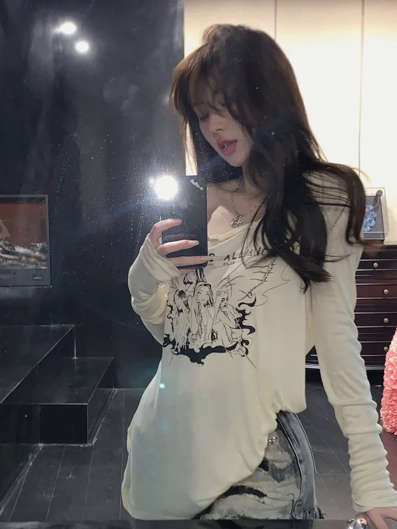 Hàn Quốc thời trang sexy Grunge quần áo Y2K Punk hàng đầu nghiêng vai rộng O-Cổ Dài Tay Áo Thun Harajuku in đồ họa Tee