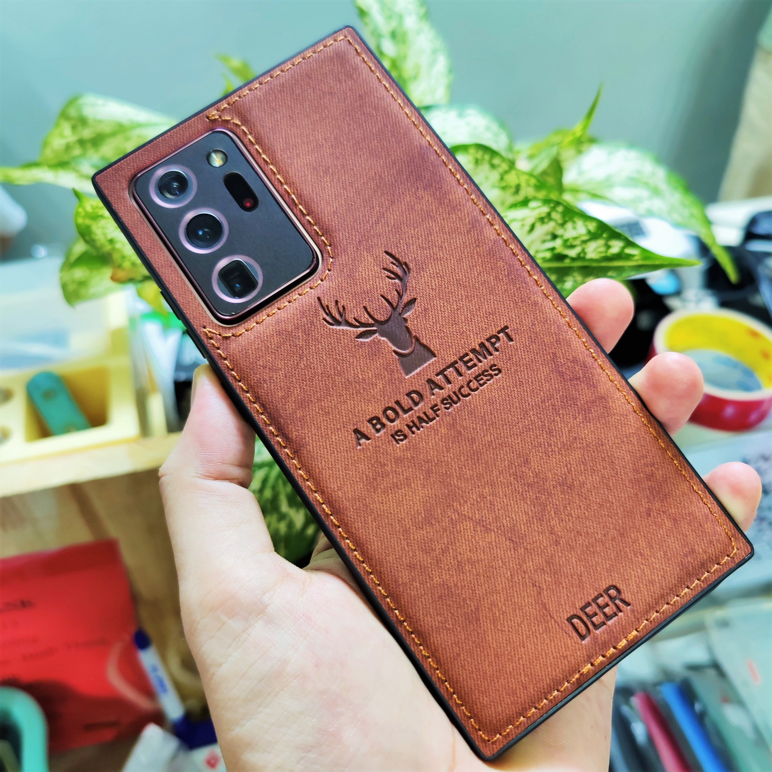 Ốp Lưng Samsung Galaxy Note 20 Ultra vân da khắc hình Nai