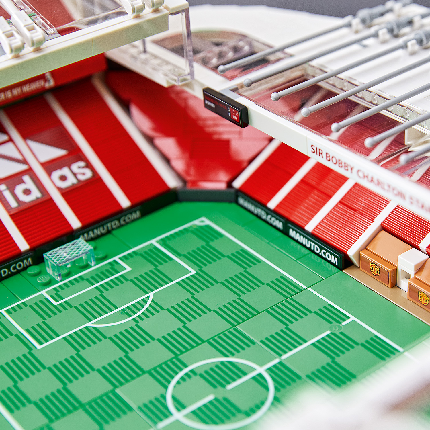 Mô hình sân vận động bóng đá SVĐ Old Trafford MU đồ chơi lắp ghép sân vận  động lego mô hình Man United giấy 3D độc đáo  Lazadavn