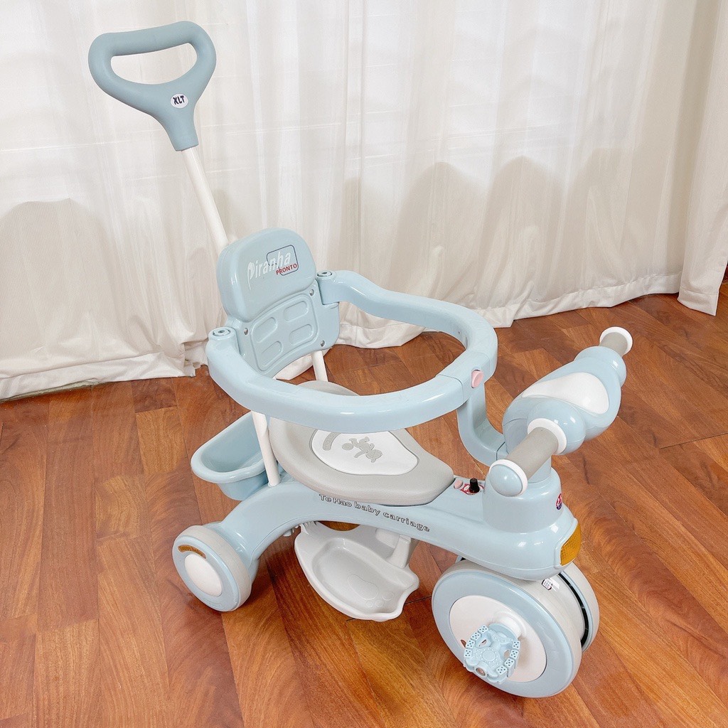 Giá tốt !!! xe đạp 3 bánh có cần đẩy phát nhạc 618 màu xanh