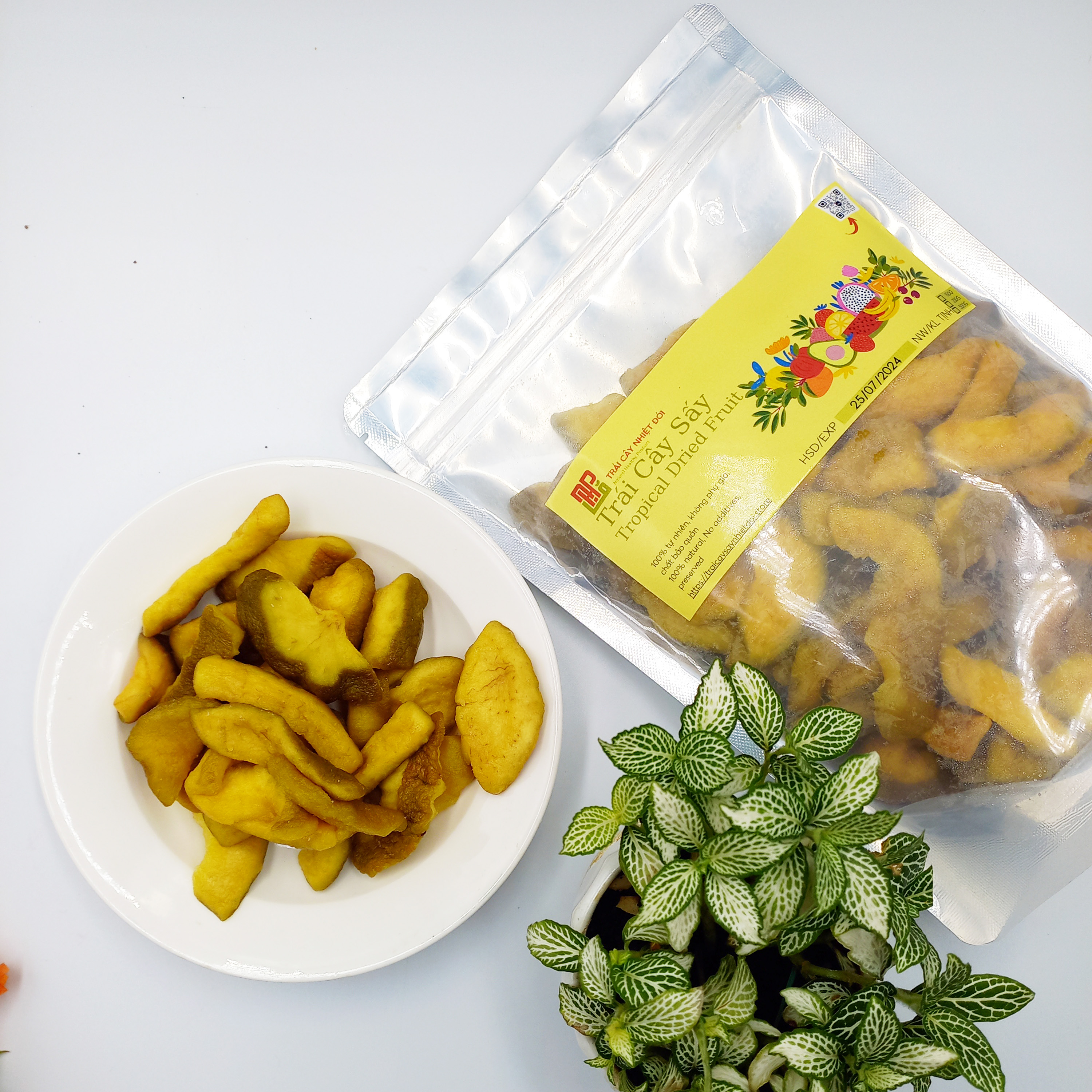 Ổi sấy dẻo túi 250g- ổi nữ hoàng thơm ngon hương vị tự nhiên, an toàn vệ sinh - trái cây sấy nhiệt đới