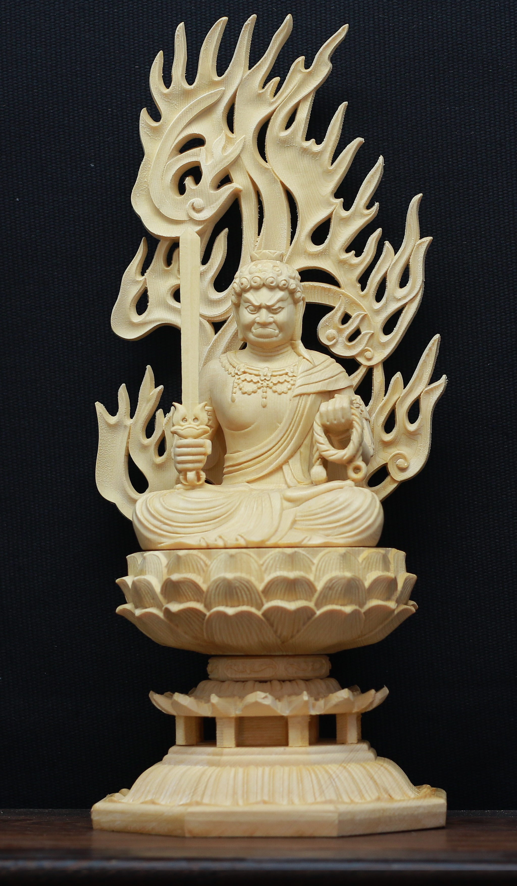 Tượng Phật Bất Động Minh Vương - Gỗ Hoàng Dương cao 28cm