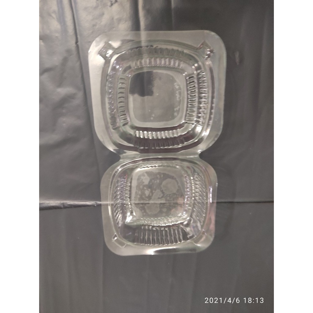 100 hộp nhựa trắng h128, kích thước lọt lòng 10 x 10 x 6 cm