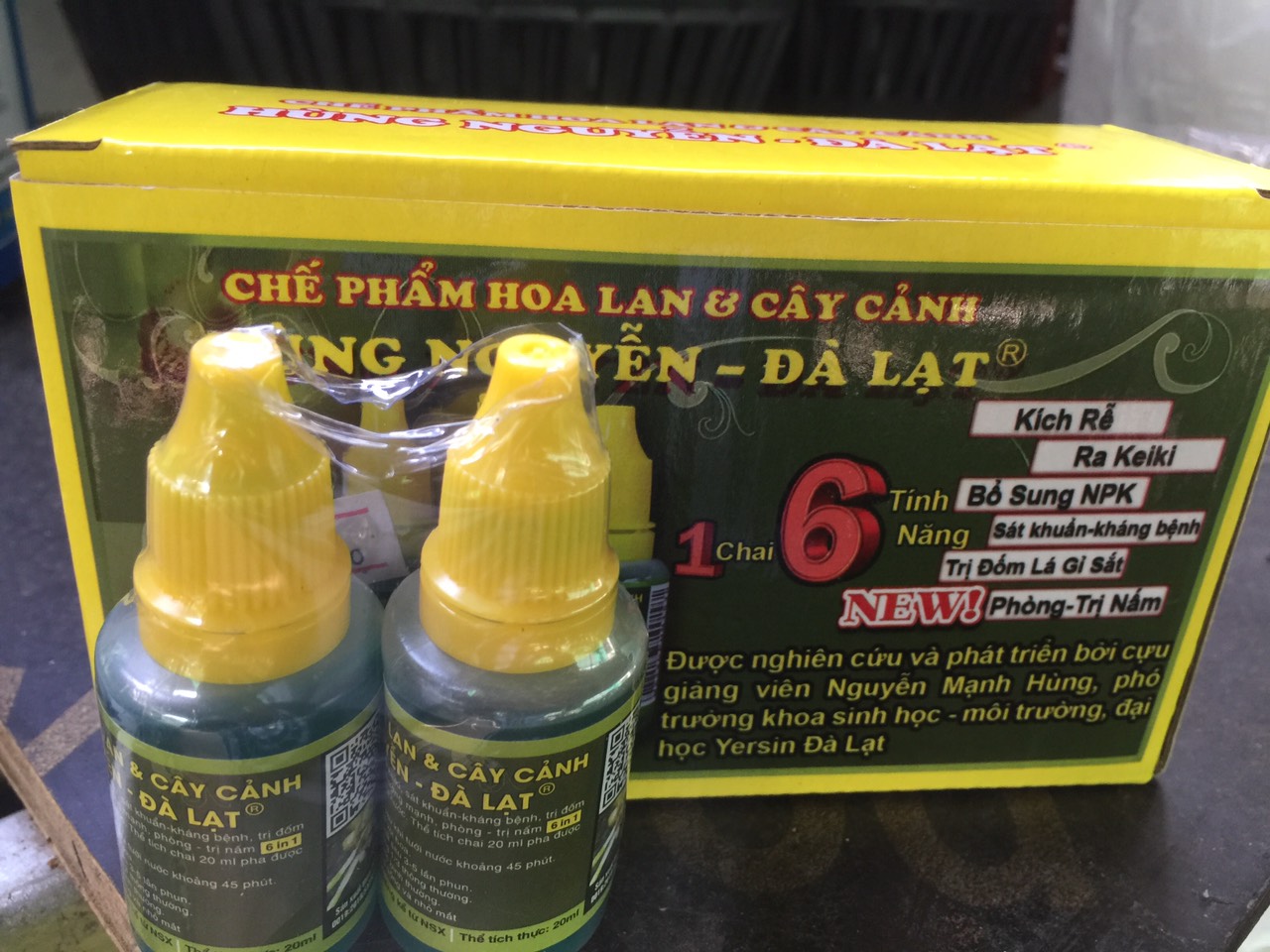 Chế phẩm ra rễ, kích kie, trừ nấm lan Hùng Nguyễn lọ 20ml