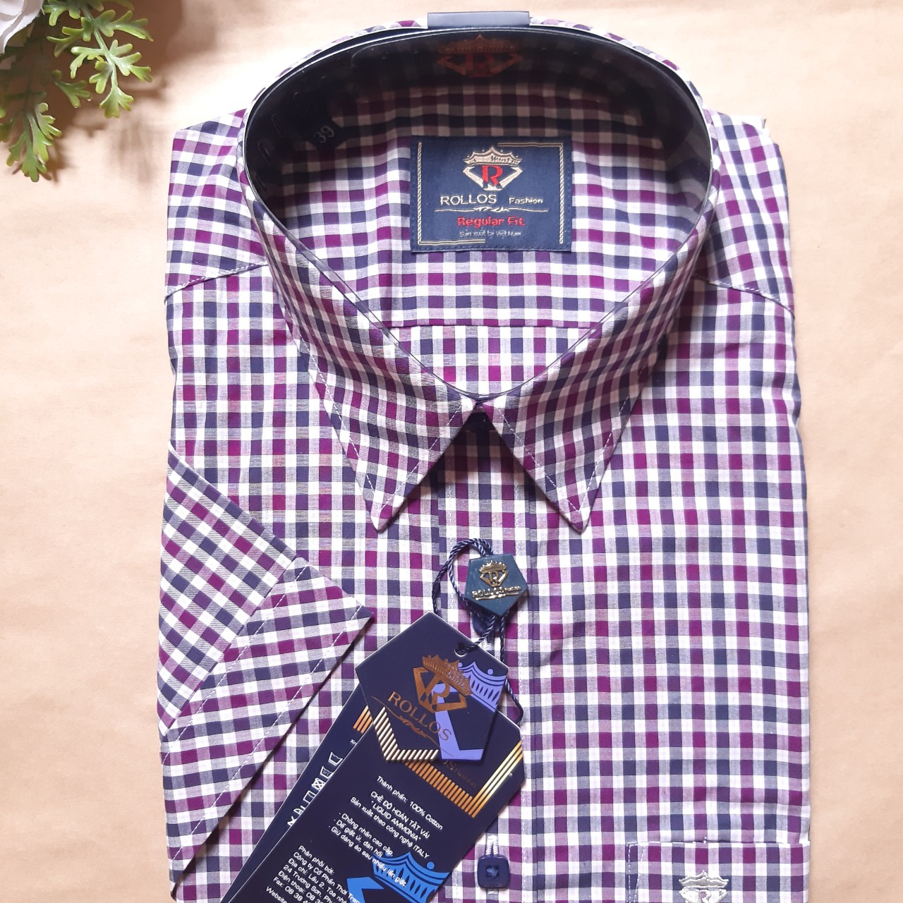 ÁO SƠ MI NGẮN TAY CHẤT LIỆU 100% COTTON, THƯƠNG HIỆU RULLOS, THỜI TRANG ITALY, NGUYÊN LIỆU NHẬP KHẨU THÁI LAN, DÁNG ÔM VỪA, VẠT BẦU, GIẢM THEO ĐÚNG GIÁ NIÊM YẾT