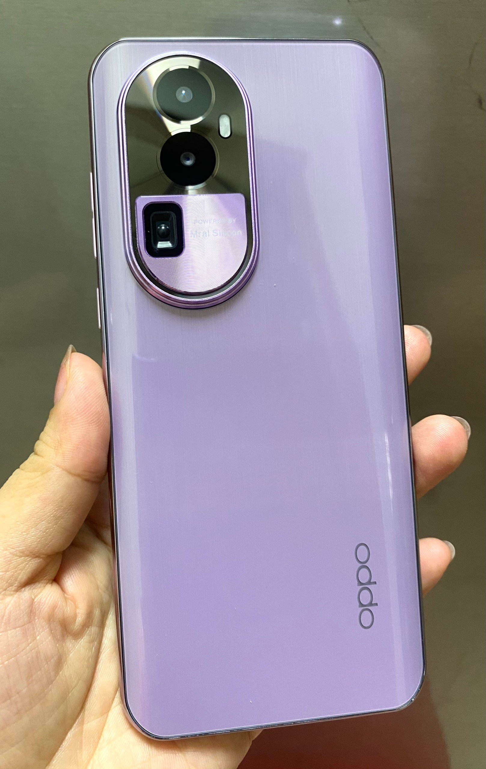 Điện thoại Oppo reno10 pro 5G