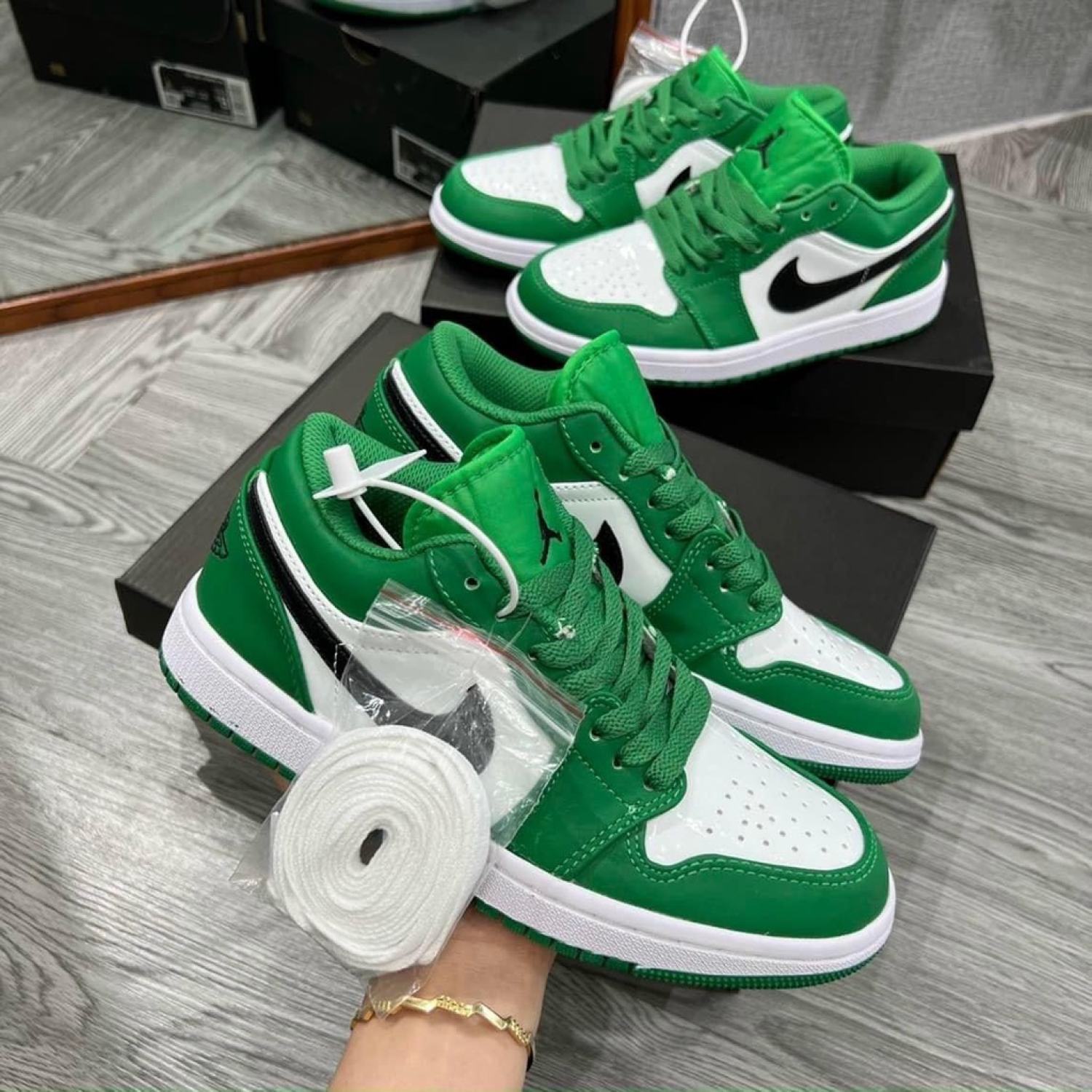 Full box + bill ] giày sneaker 𝐉𝐨𝐫𝐝𝐚𝐧 𝐜ổ thấp xanh lá - giày jd1 jordan xanh lá thấp cổ hottrend 2022