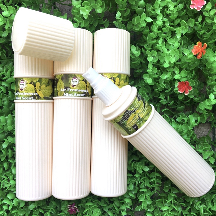 Nước hoa xịt phòng Ling Bạc hà xua đuổi côn trùng 330ml