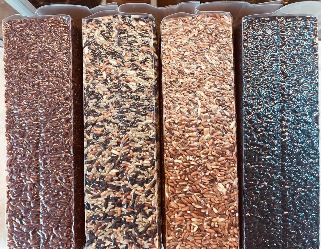 Cốm Gạo lứt rong biển chiên không dầu ít tinh bột đồ ăn vặt hỗ trợ giảm cân, giảm chỉ số t iểu đg c dứt t ê bì chân tay, yoga helthy keto eatclean mẹ bỉm sữa làm đẹp thẩm mỹ ca sĩ diễn viên Giám đốc ceo ăn chay Thực dươg