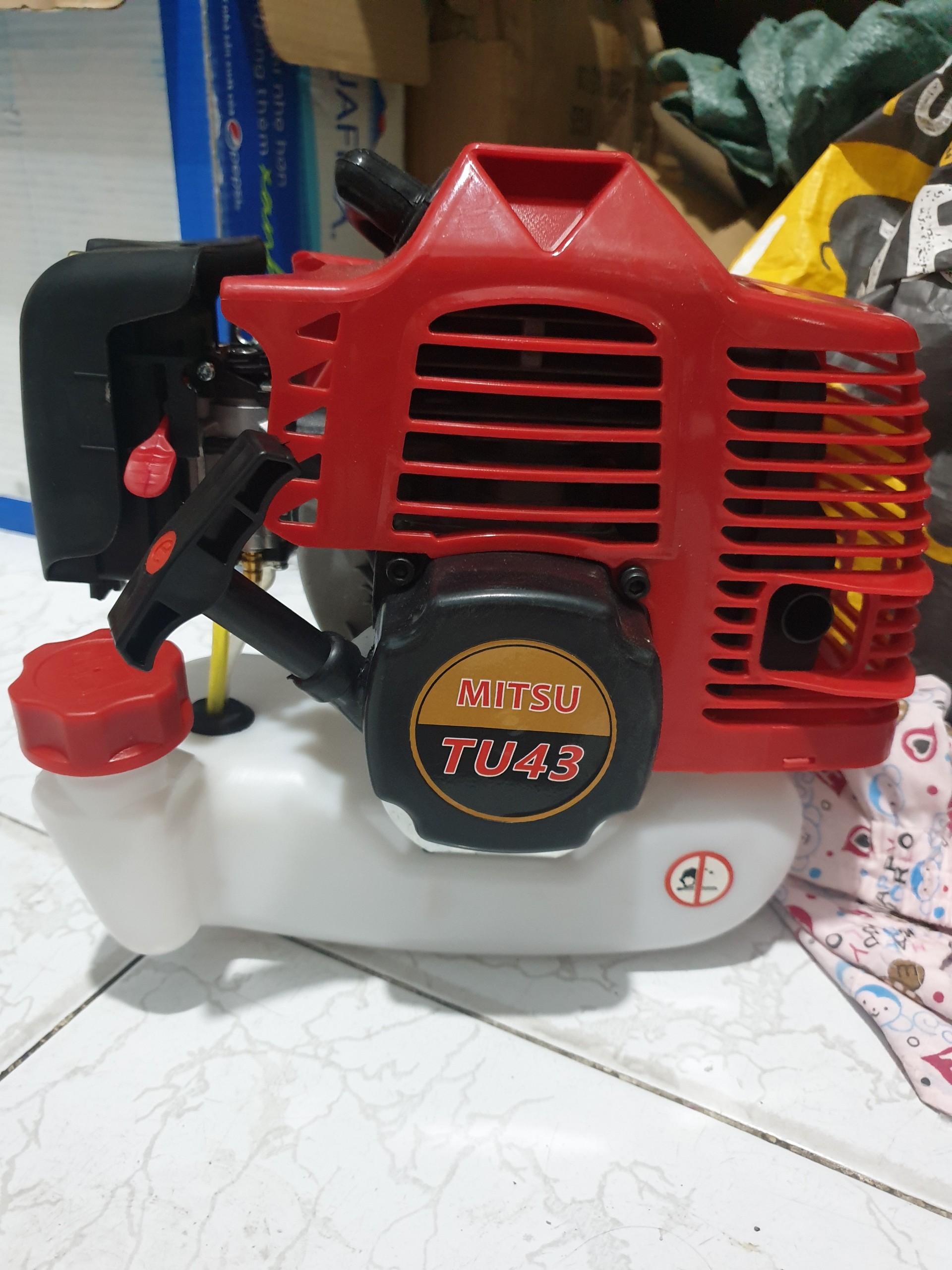 Đầu động cơ máy cắt cỏ 2 thì mit-su 430. nòng 40ly. tặng kèm bugi