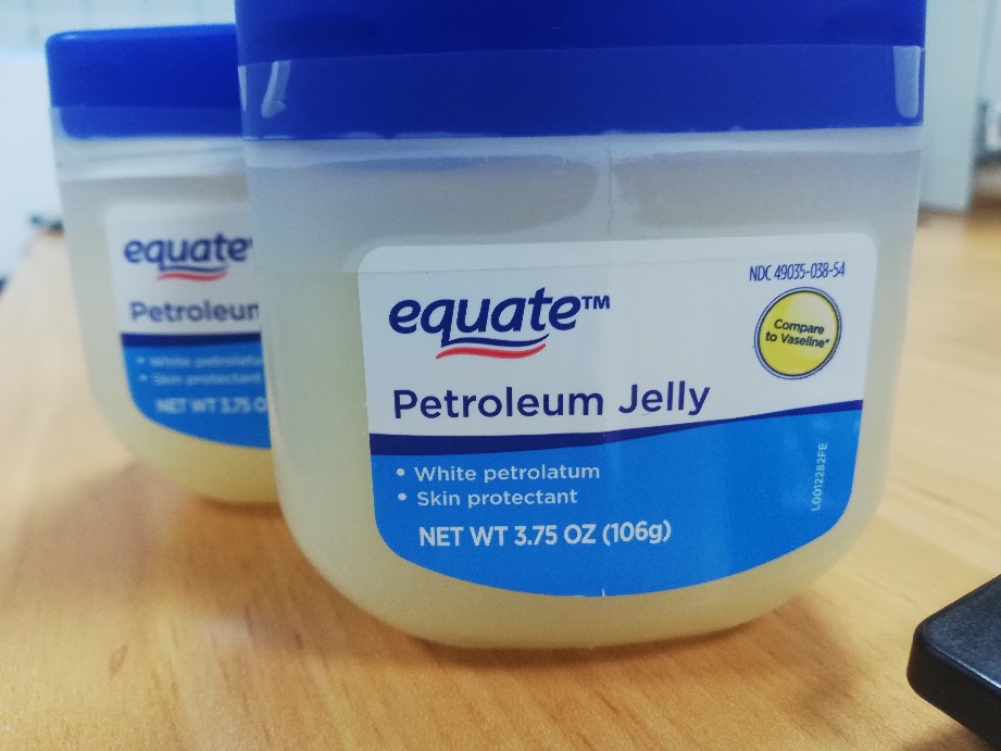 Sáp dưỡng da EQUATE PURE + 1 lọ yến ngẫu nhiên vị