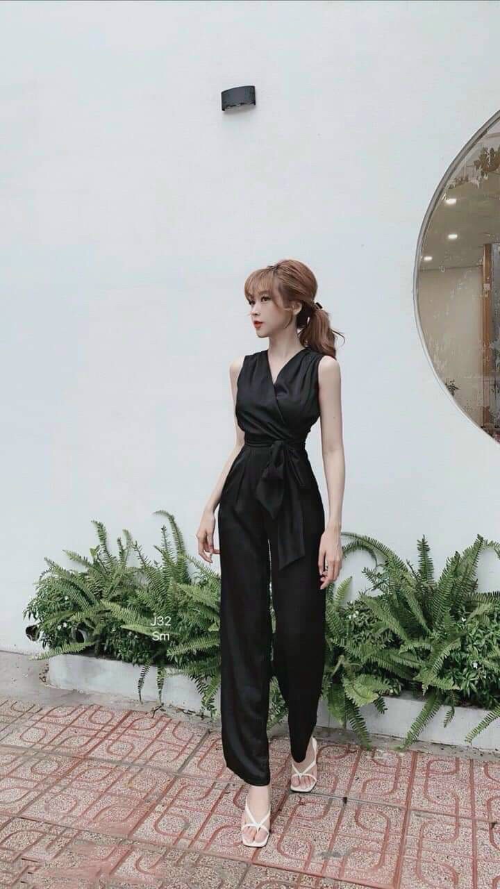 Jumpsuit nữ ống rộng cổ V eo thắt nơ thanh lịch chất đũi cao cấp mát mẻ