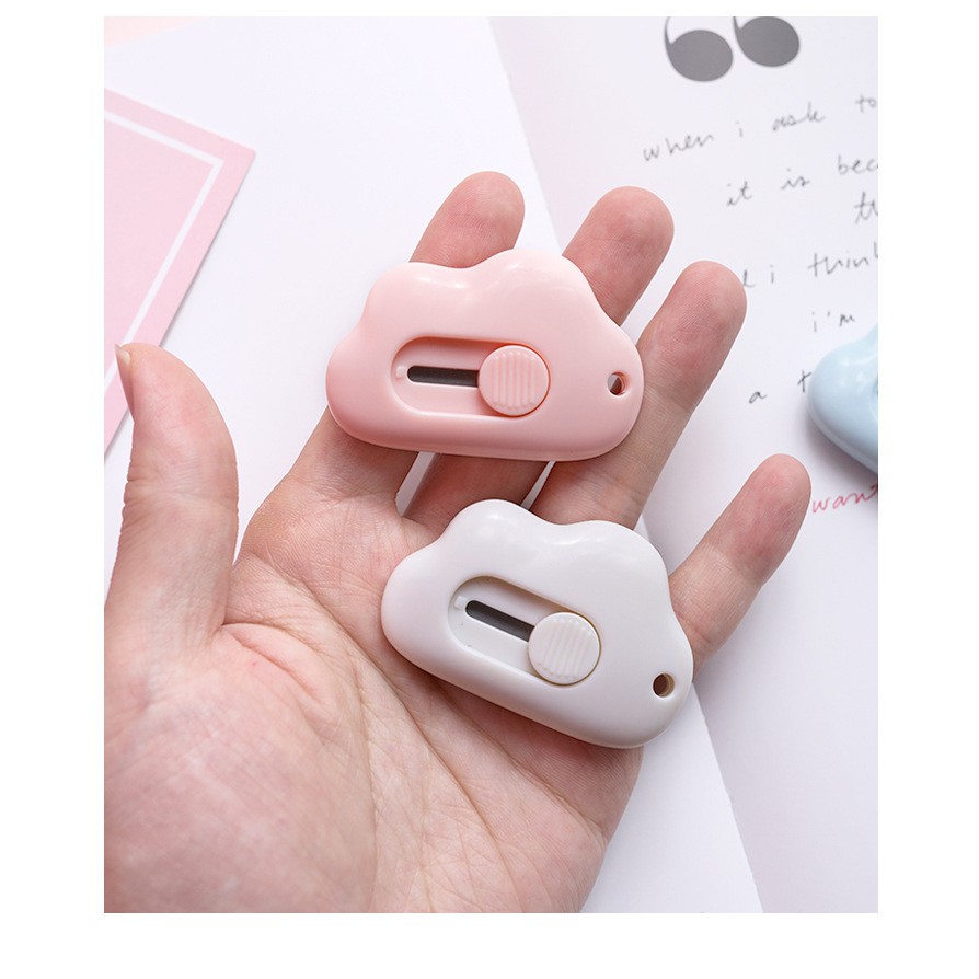 Dao rọc giấy mini hình đám mây siêu diễ thương nhỏ gọn, có lỗ treo xinh xắn