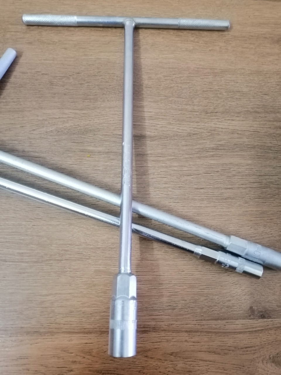 Cần chữ t 8mm rebel