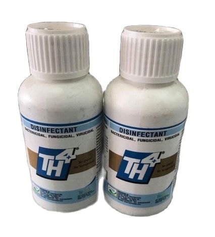 Dung dịch sát khuẩn chuồng th4+ 100ml