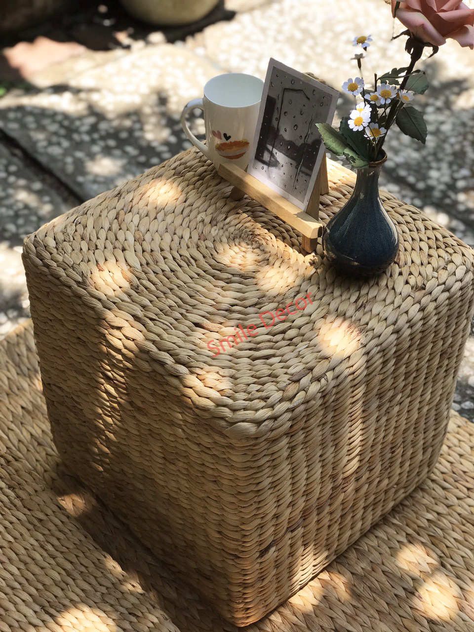 Ghế đôn vuông đan lục bình 40x40xH40 cm