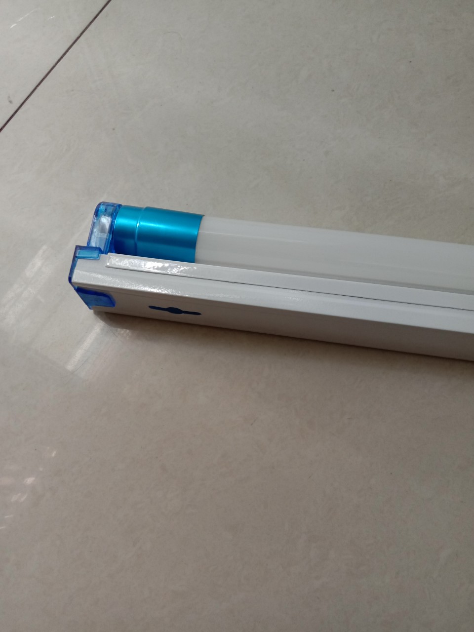 Bộ đèn led tuýp thủy tinh t8 60cm và 120cm