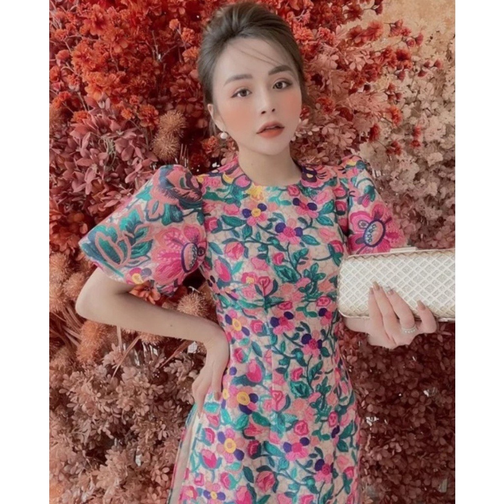 Lyn’s house: áo dài cách tân mới nhất 2022 - áo dài gấm tay bồng họa tiết in hoa sang chảnh diện tết siu xinh💋💋💋