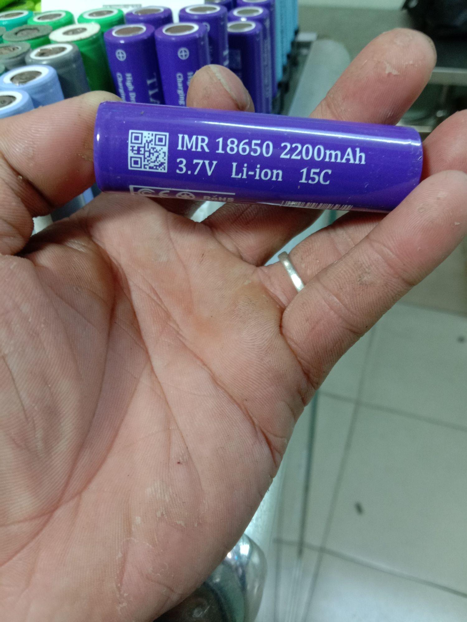 Pin tím tl imr 18650 dung lượng 2200mah xả cao 15c