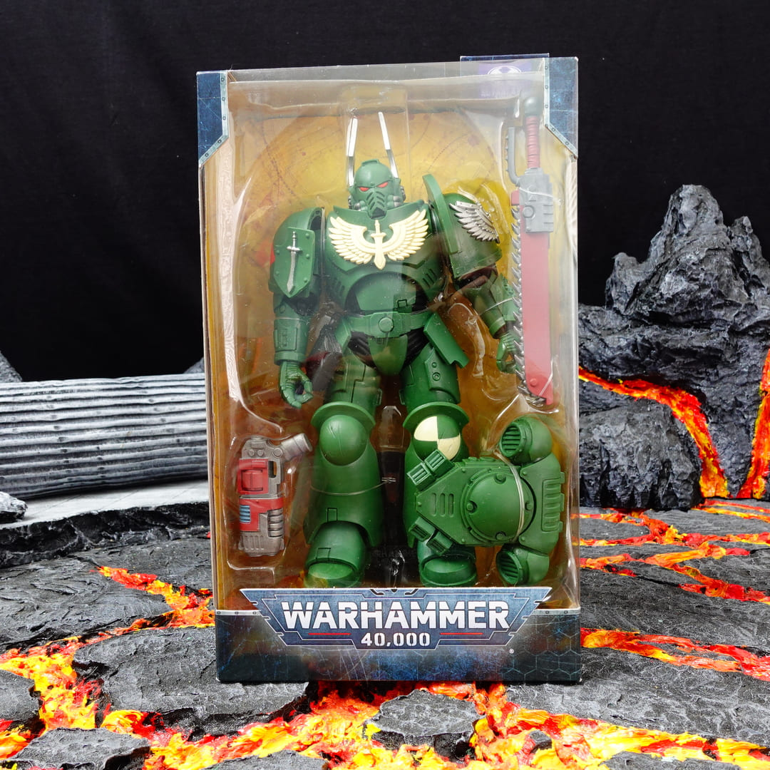 Mô hình Mcfarlane nhân vật Dark Angels dòng Warhammer 40000 Assault Intercessor Sergeant 18cm WHMF18
