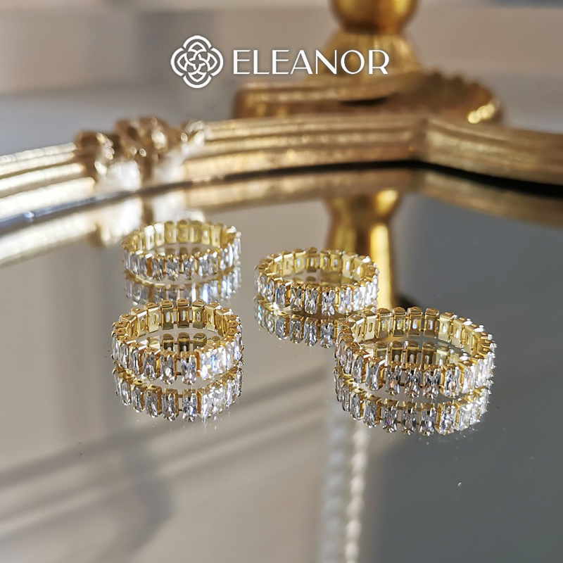 Nhẫn nữ titan đính vòng tròn đá Eleanor Accessories nhẫn đính đá lấp lánh viền dày phụ kiện trang sức 4241