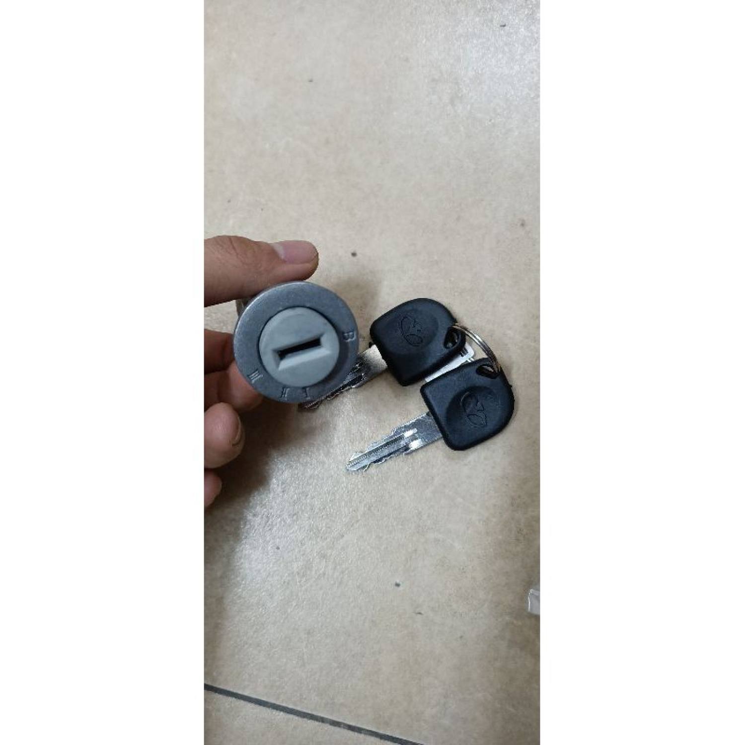 Ổ khoá đề Daewoo Matiz hàng xịn GM 96618614