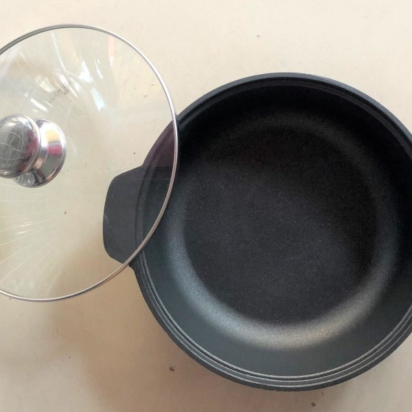 Nồi lẩu bằng gang nhôm nắp kính 20cm cao cấp Vạn Lợi