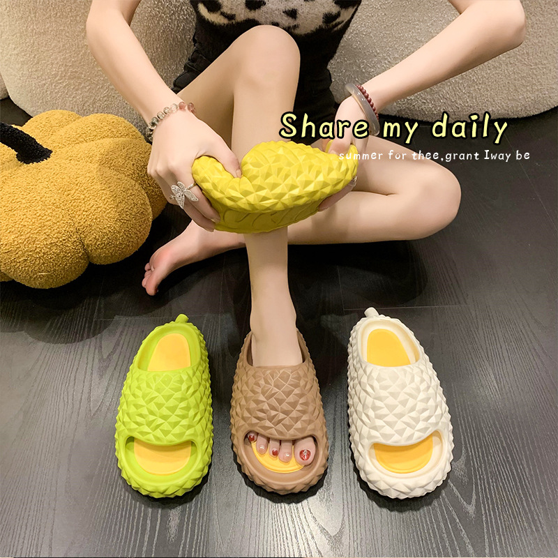 [ Tăng 2-3 size ] Dép Đi Trong Nhà Đế Mềm Họa Tiết Trái Sầu Riêng Vui Nhộn Thời Trang Cho Nữ Siêu Êm - Dép Quai Ngang Chất EVA Trái Sầu Riêng Bánh Mỳ Đôi Nam Nữ
