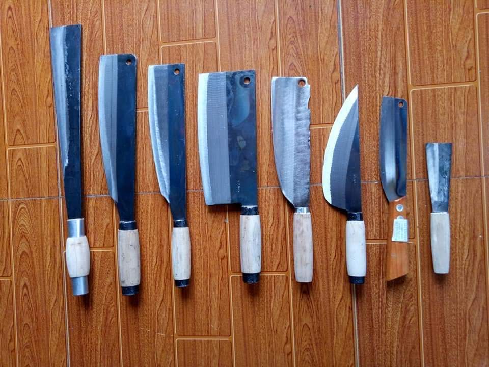 Bộ dao 8 món làng rèn Tiến Lộc - Hậu Lộc tặng kèm 1 cây kéo