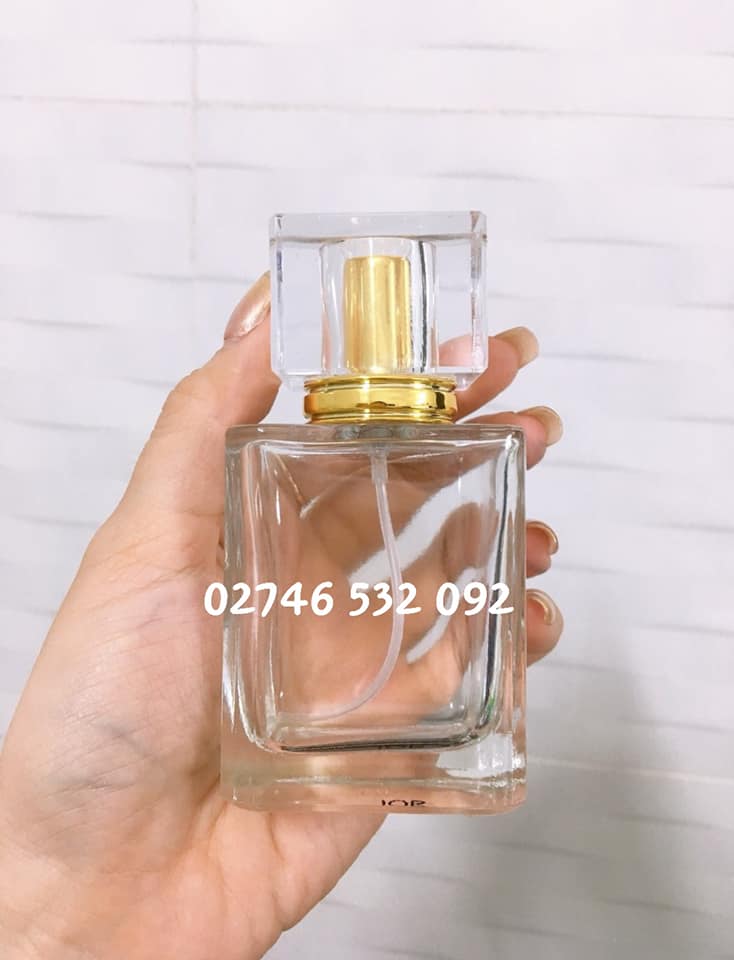 Chai Chiết Nước Hoa 50ml Thân Vuông Nắp Vàng Sang Trọng
