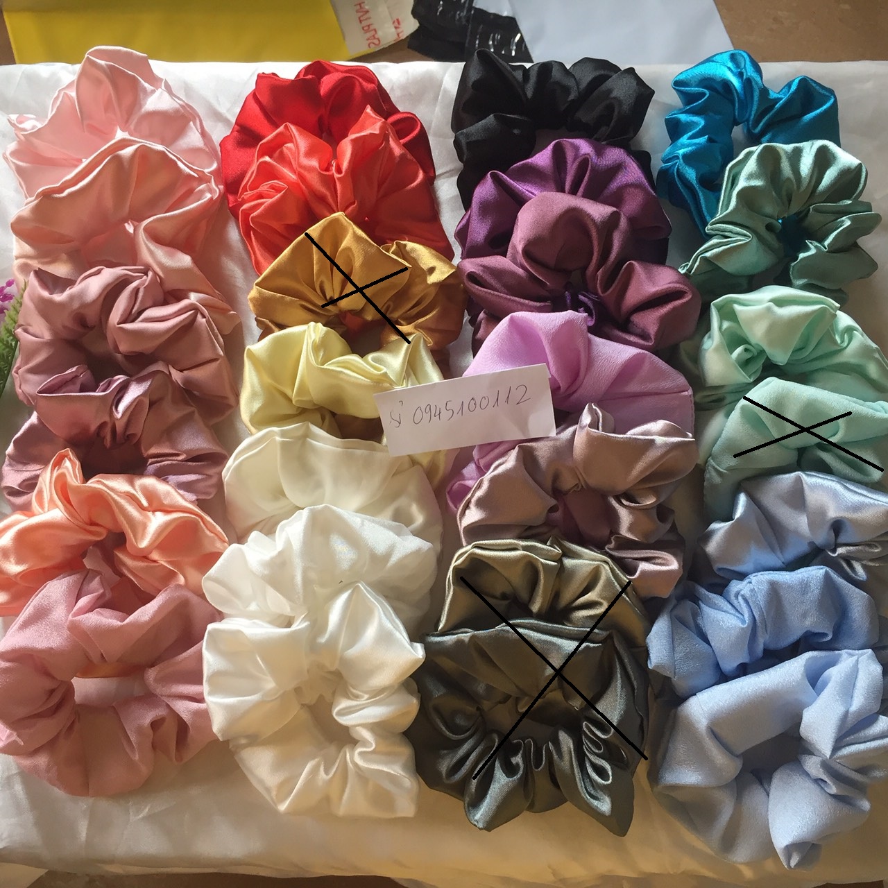 Cột Tóc Vải Scrunchies Buộc Tóc Vải Trơn Bóng Loại Đẹp Hot Trend (B3)