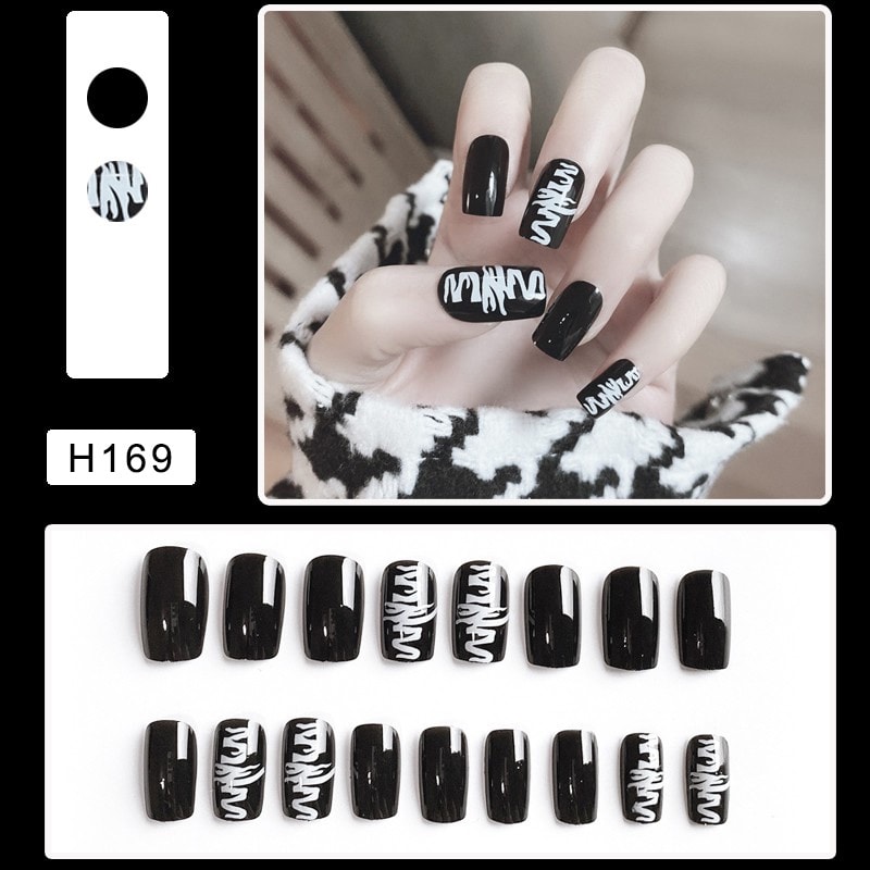 Hộp 24 Móng tay giả , nail giả , móng giả A10 (Tặng keo dán móng tay )