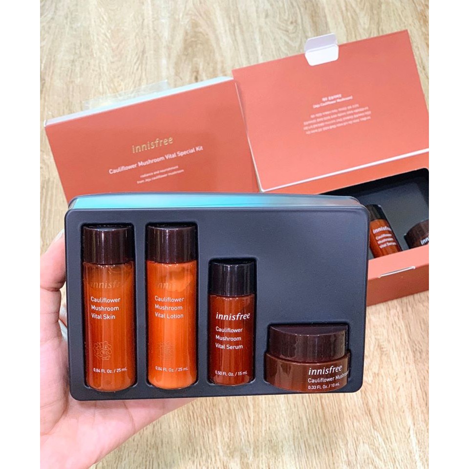 Set dưỡng chống lão hóa mini 4 món INNISFREE 𝐂𝐀𝐔𝐋𝐈𝐅𝐋𝐎𝐖𝐄𝐑 𝐌𝐔𝐒𝐇𝐑𝐎𝐎𝐌 𝐕𝐈𝐓𝐀𝐋 𝐒𝐏𝐄𝐂𝐈𝐀𝐋 𝐊𝐈𝐓