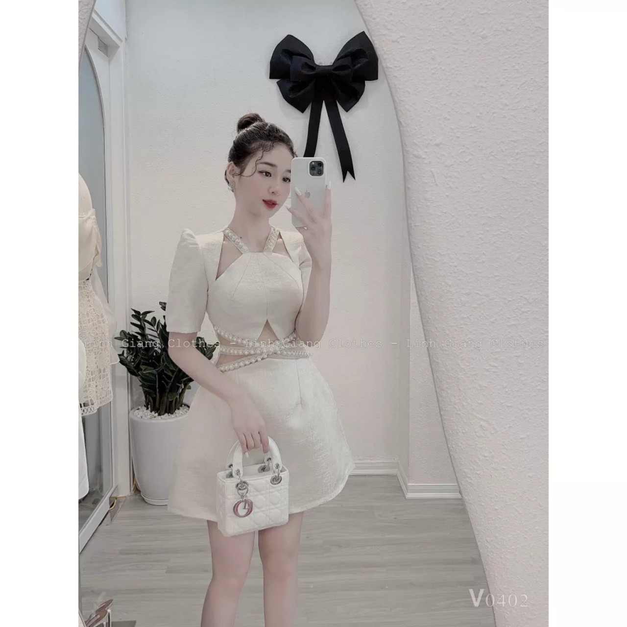 Váy gấm xốp thiết kế sang chảnh