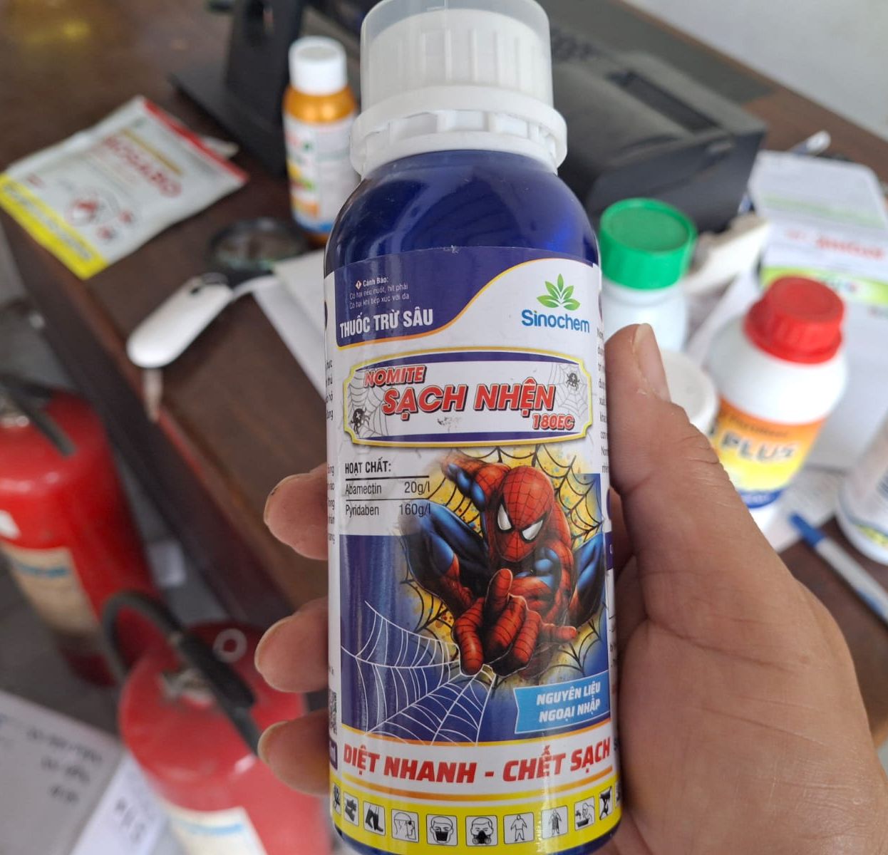 NOMITE SẠCH NHỆN 180EC Thuốc trừ Nhện Đỏ Nhện Vàng Nhện Trắng Nhện Long Nhung hại trên Cây Trồng