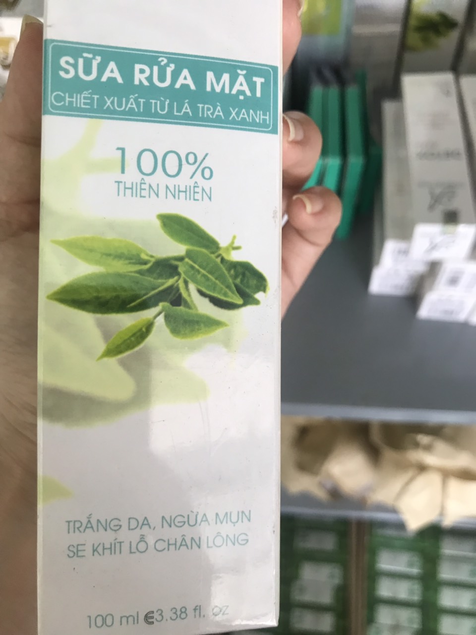 Sữa rửa mặt trắng da ngừa mụn se khít lỗ chân lông