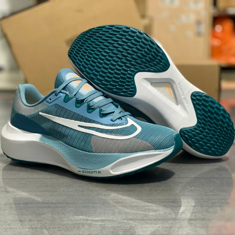 Nike zoom fly outlet lazada