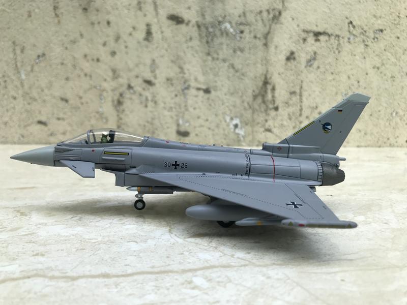 HCMMô hình Máy bay Eurofighter Typhoon Germany 1 100