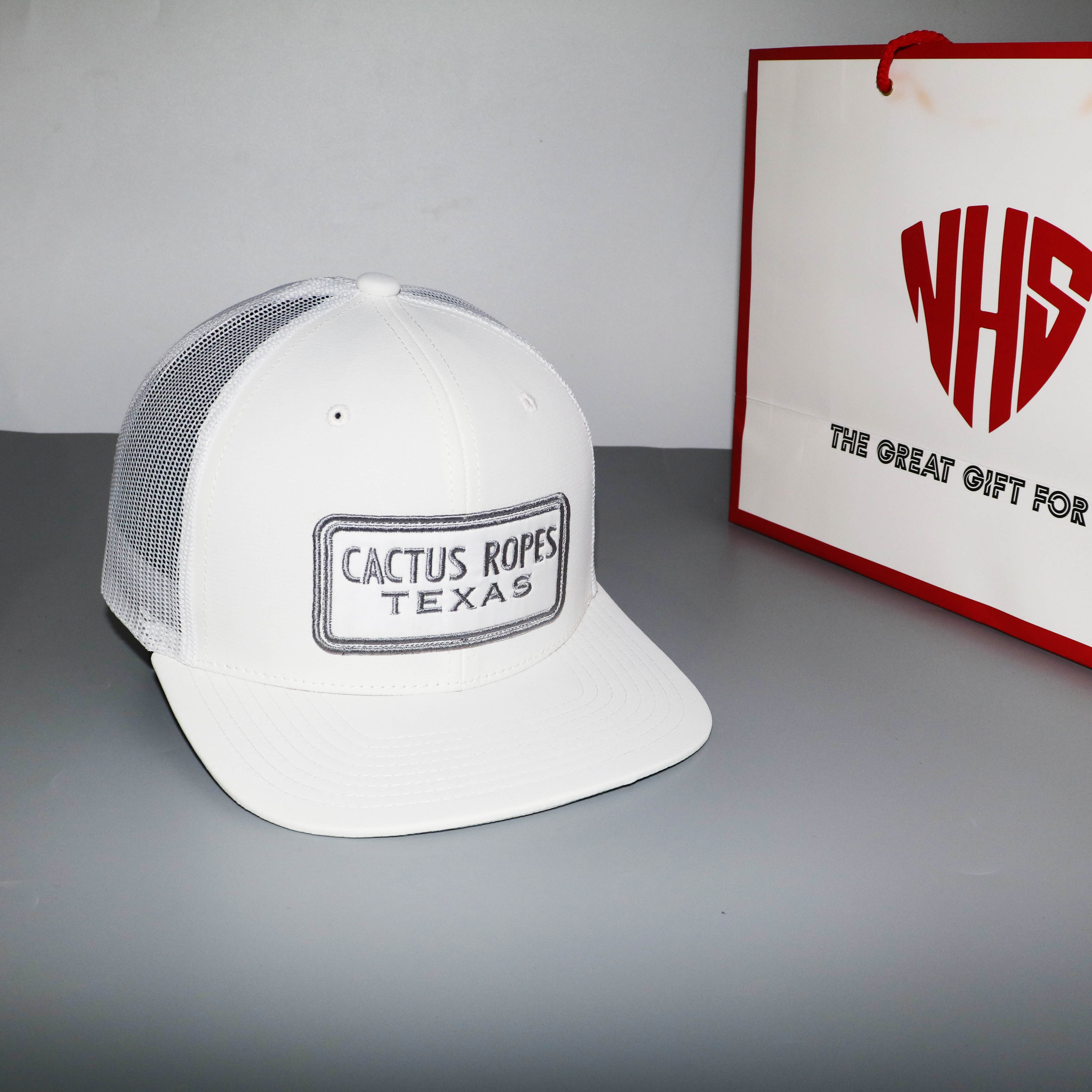 Nón Snapback Captus Full trắng Lưới CaptusT002.